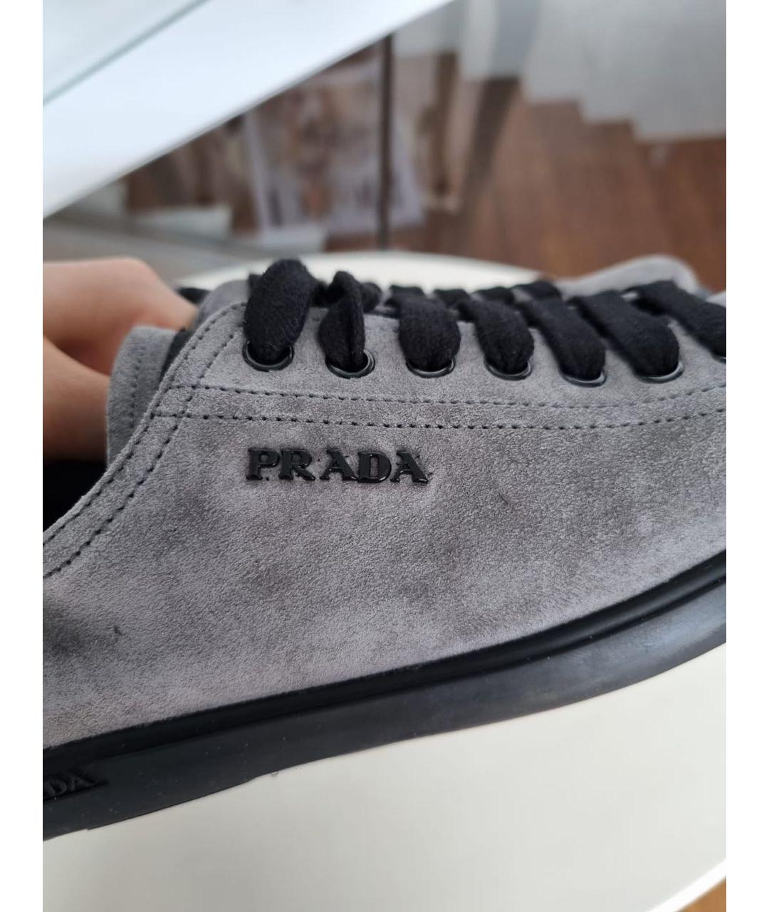 PRADA Серые замшевые кеды, фото 7