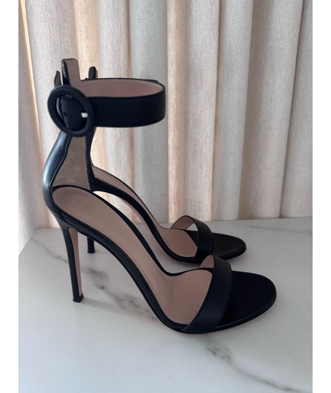 GIANVITO ROSSI Черные кожаные босоножки, фото 5