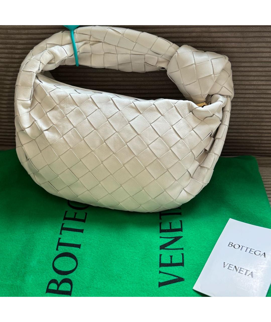 BOTTEGA VENETA Белая кожаная сумка с короткими ручками, фото 3