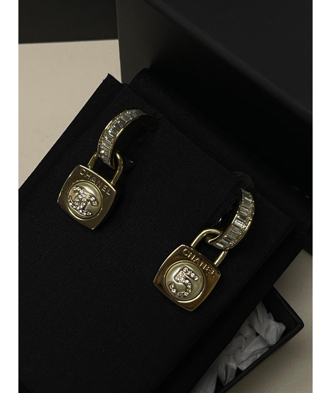 CHANEL Золотые серьги, фото 3