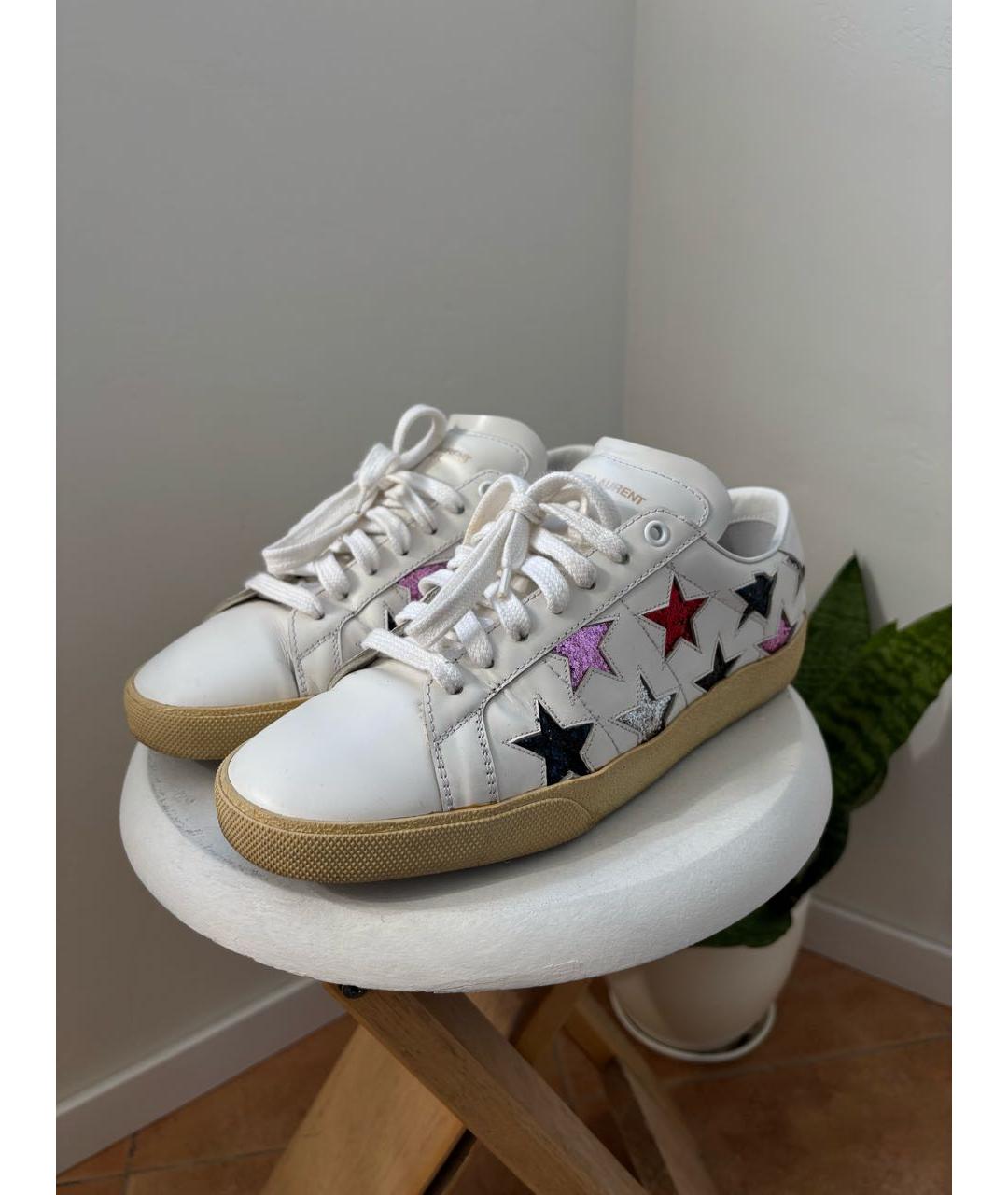 SAINT LAURENT Белые кожаные низкие кроссовки / кеды, фото 2