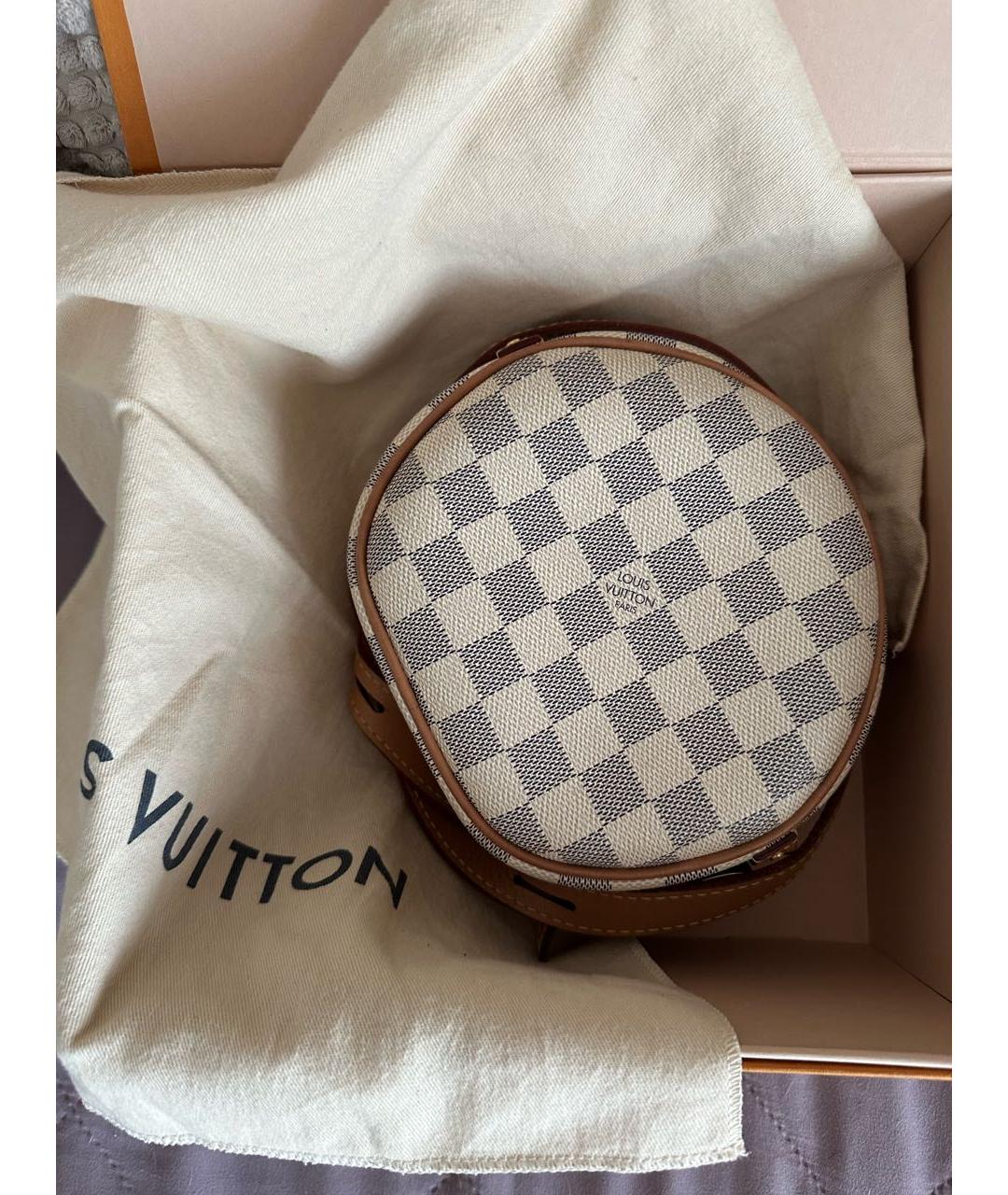 LOUIS VUITTON Белая сумка через плечо, фото 6