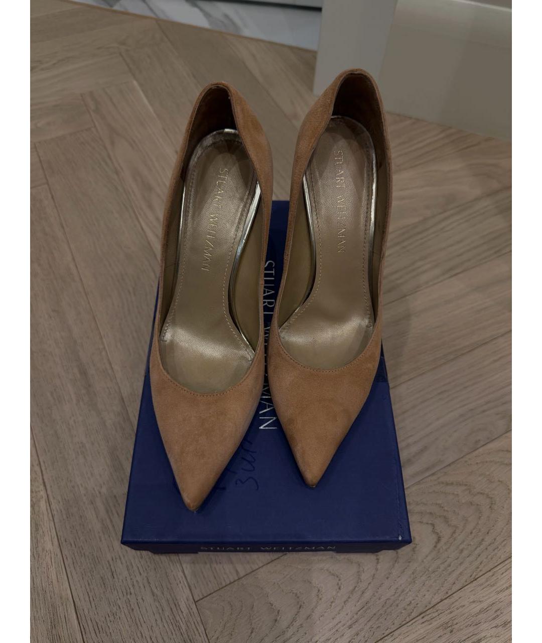 STUART WEITZMAN Бежевые замшевые туфли, фото 2