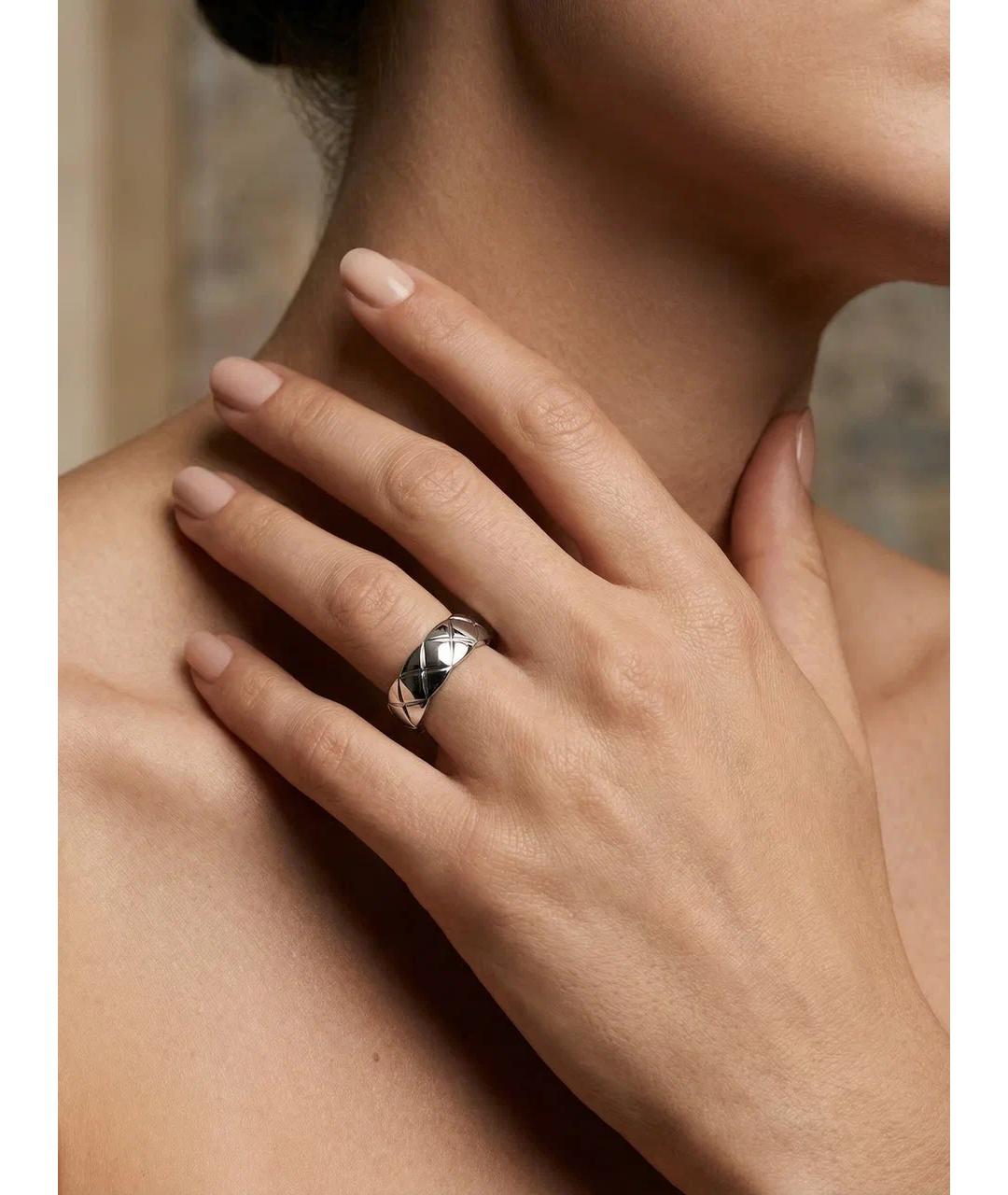 CHANEL Золотое кольцо из белого золота, фото 2