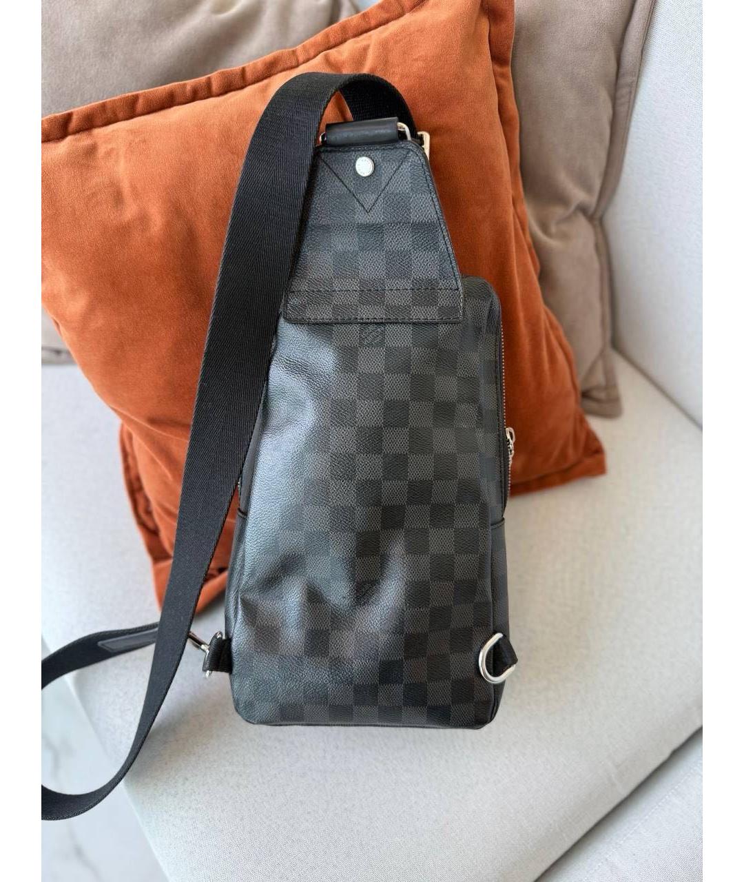 LOUIS VUITTON Черная барсетка, фото 5