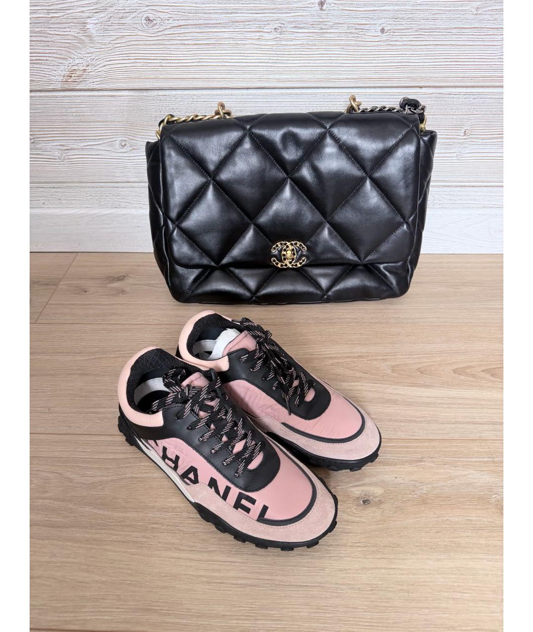 CHANEL Розовые текстильные кроссовки, фото 2