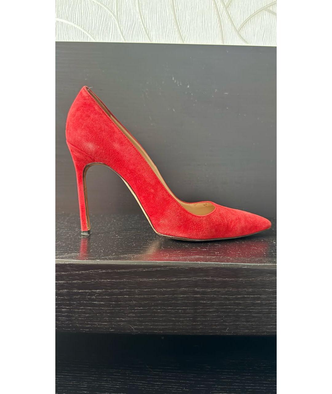 MANOLO BLAHNIK Красные замшевые туфли, фото 5