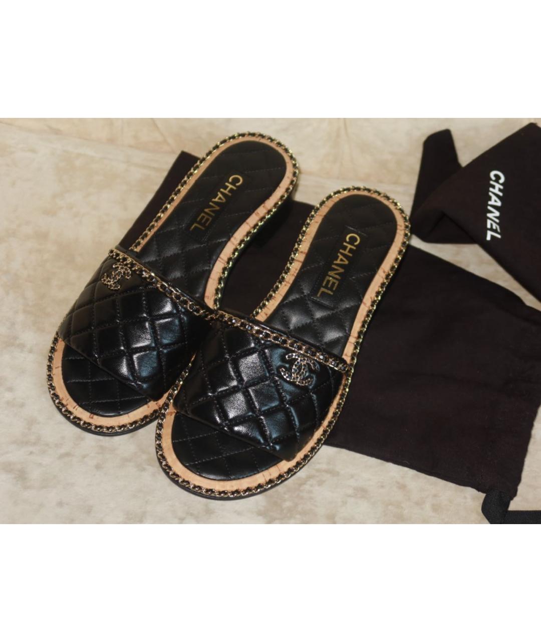 CHANEL Черные кожаные мюли, фото 2