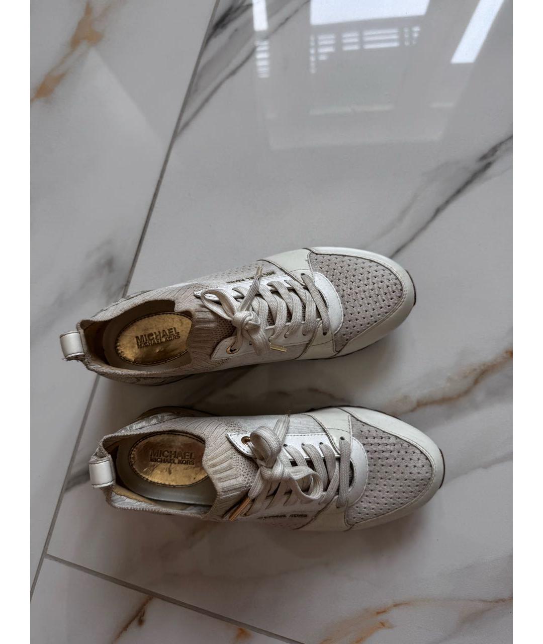 MICHAEL KORS Бежевые кроссовки, фото 5