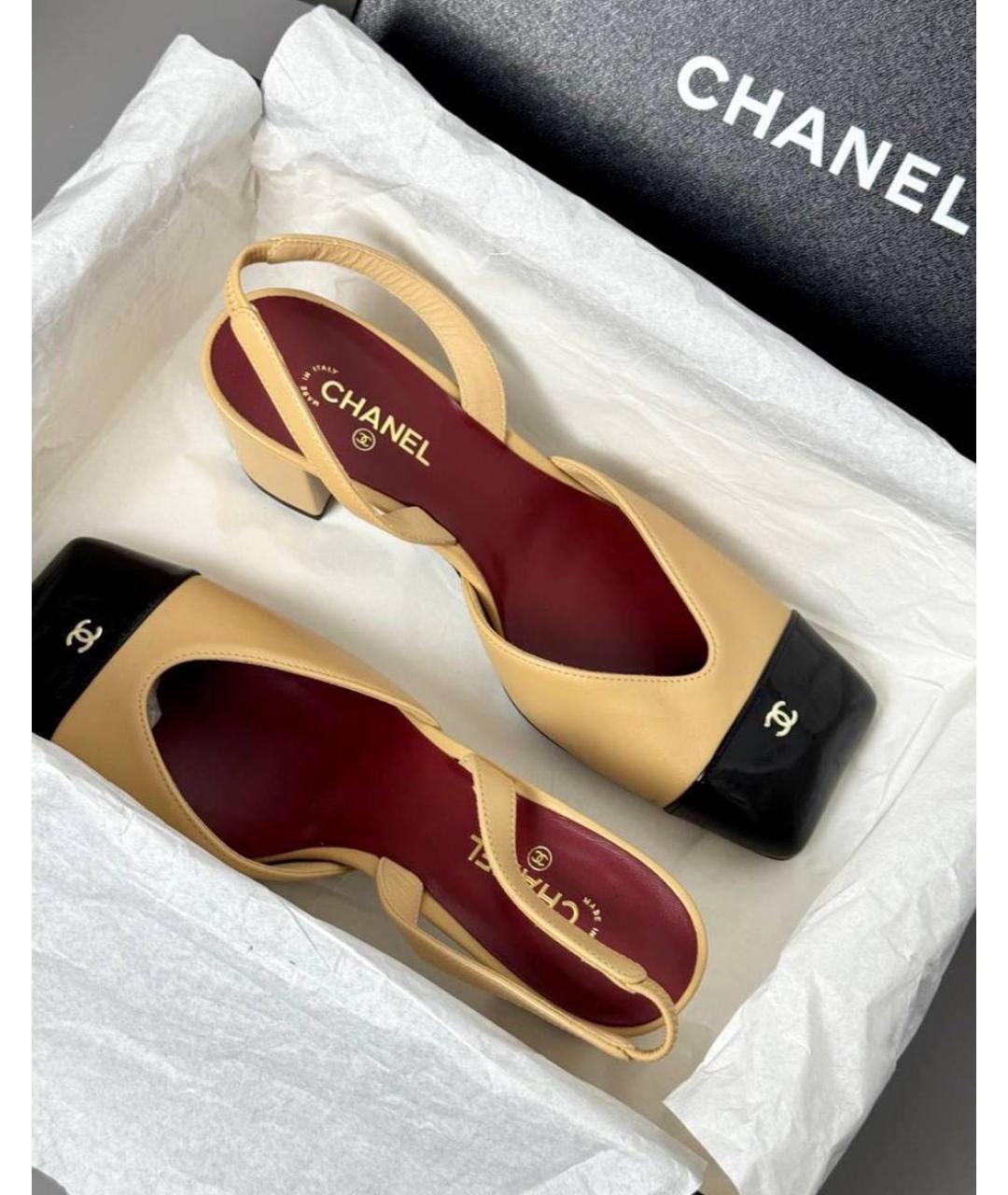 CHANEL Бежевые кожаные босоножки, фото 5
