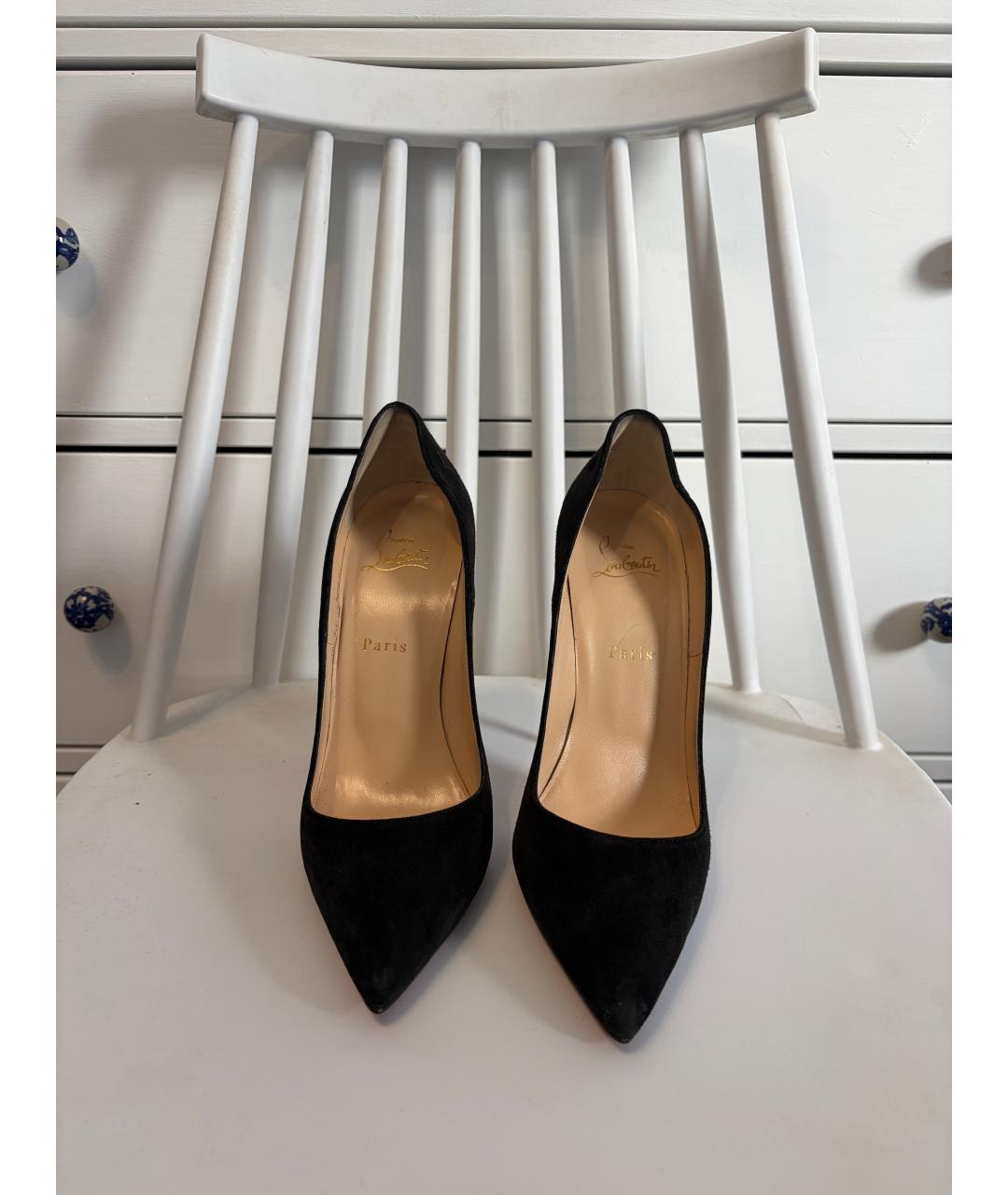 CHRISTIAN LOUBOUTIN Черные замшевые туфли, фото 3