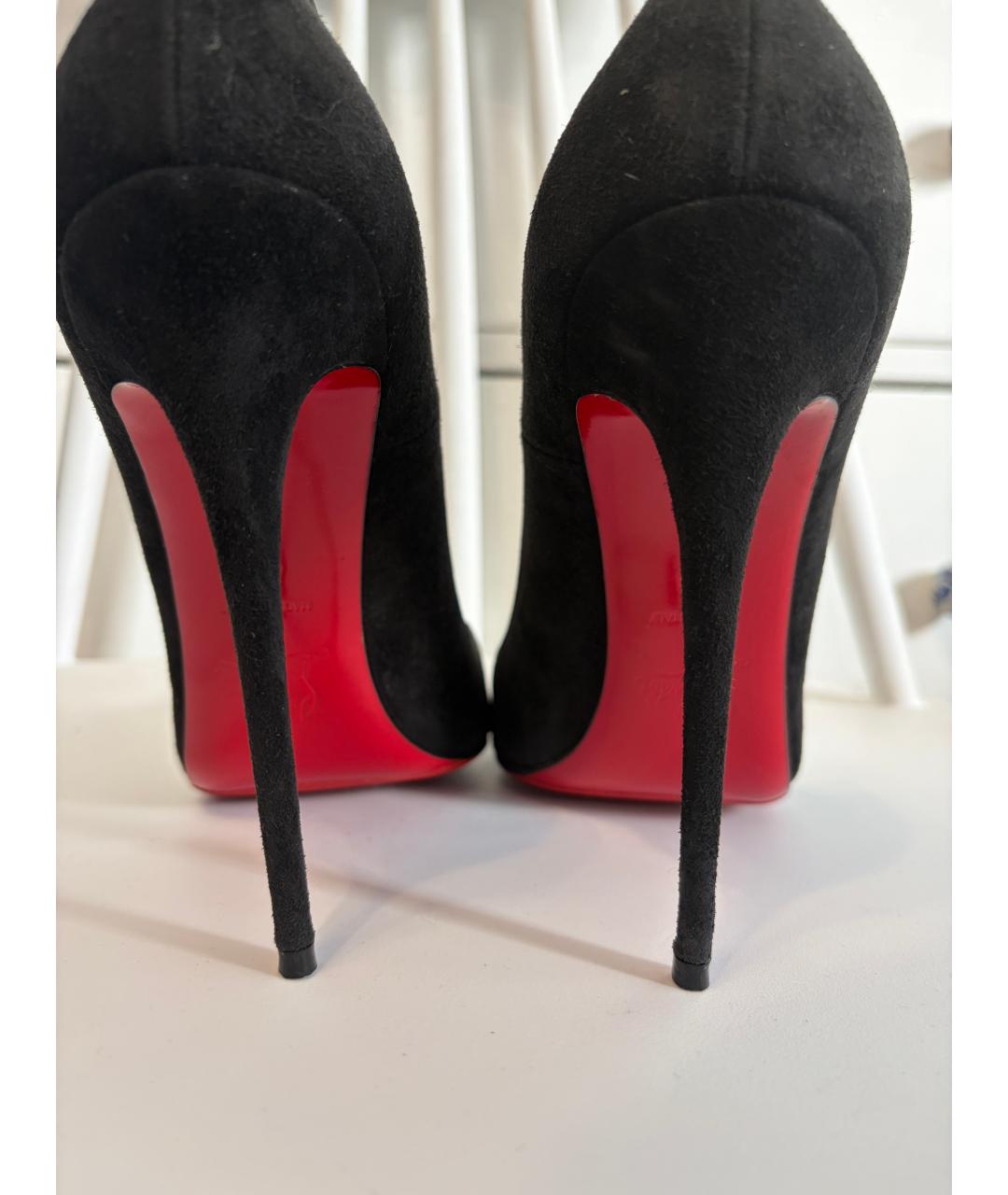 CHRISTIAN LOUBOUTIN Черные замшевые туфли, фото 8