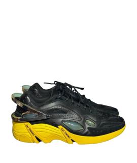 RAF SIMONS Низкие кроссовки / кеды