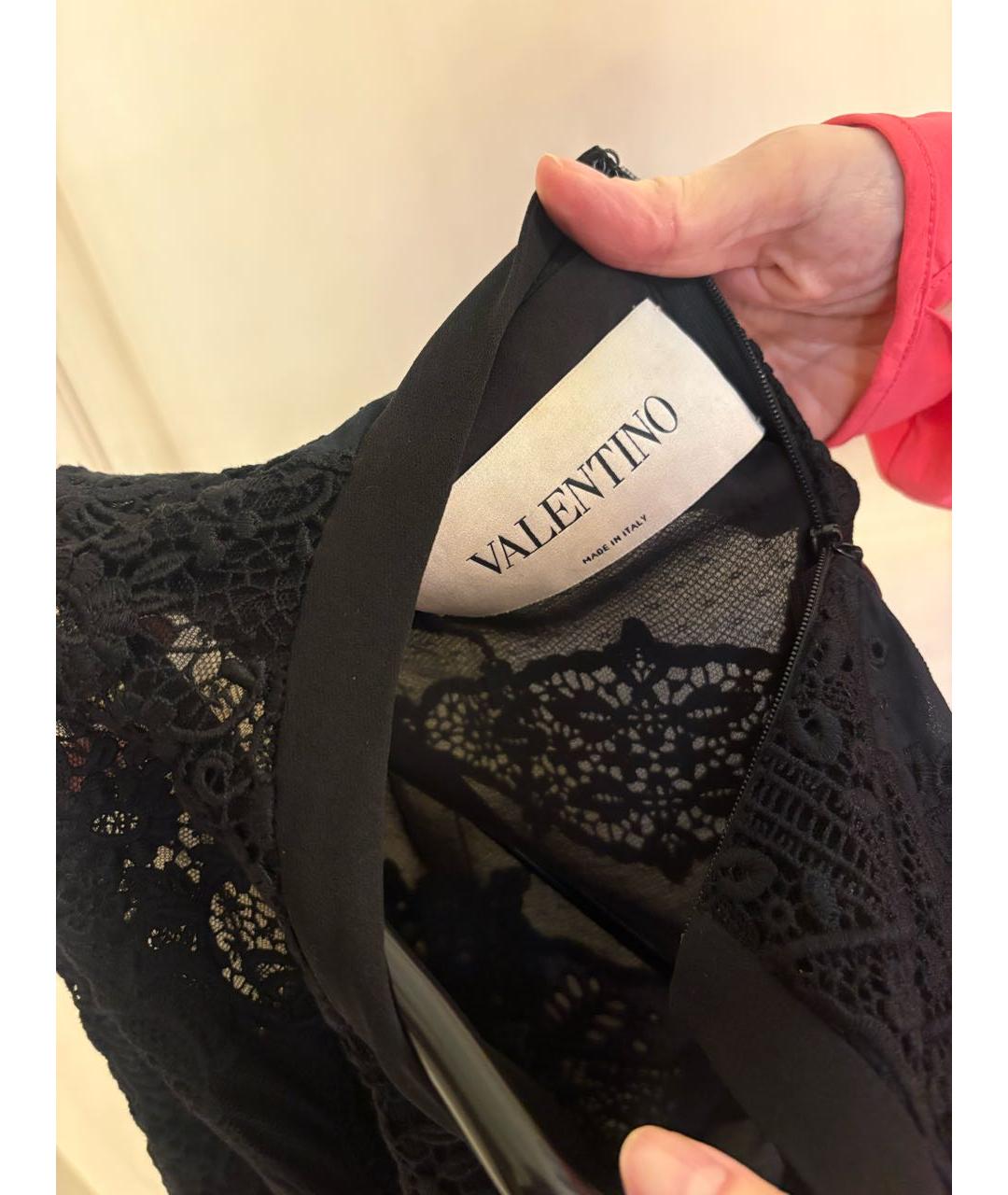 VALENTINO Черное шелковое повседневное платье, фото 3