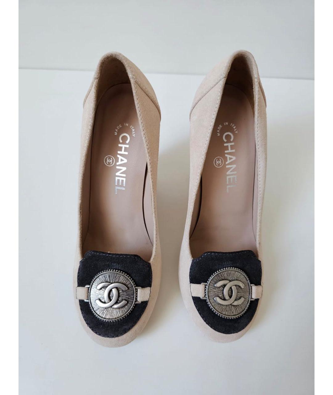 CHANEL Бежевые замшевые туфли, фото 3