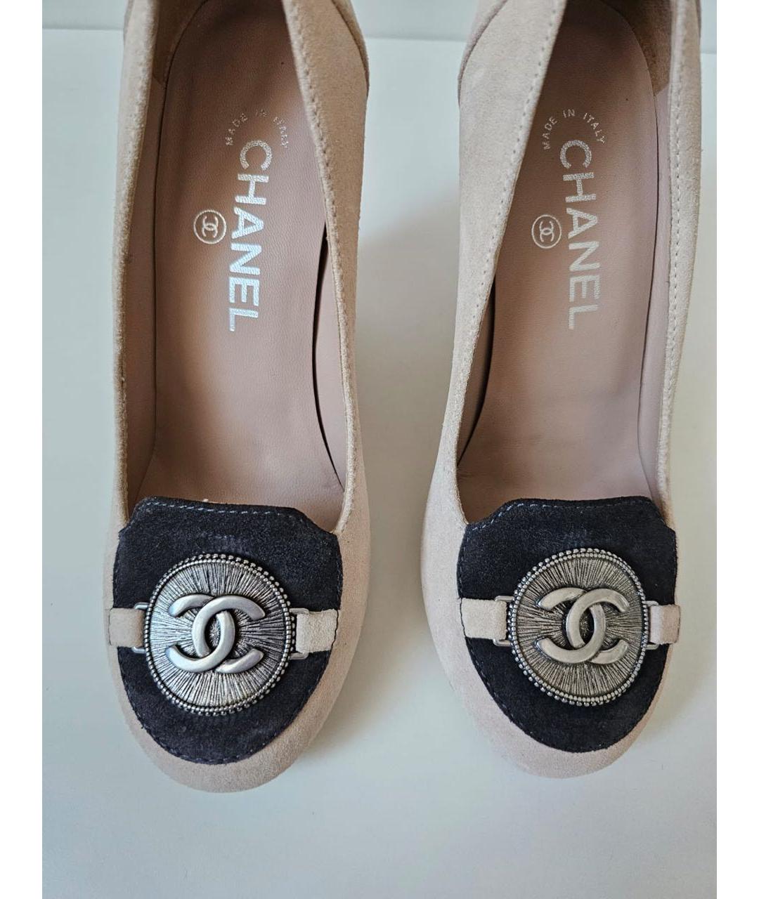 CHANEL Бежевые замшевые туфли, фото 2