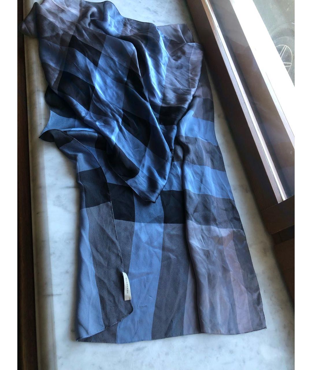 BURBERRY Синий шелковый платок, фото 4