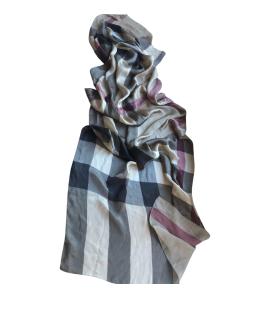 BURBERRY Платок