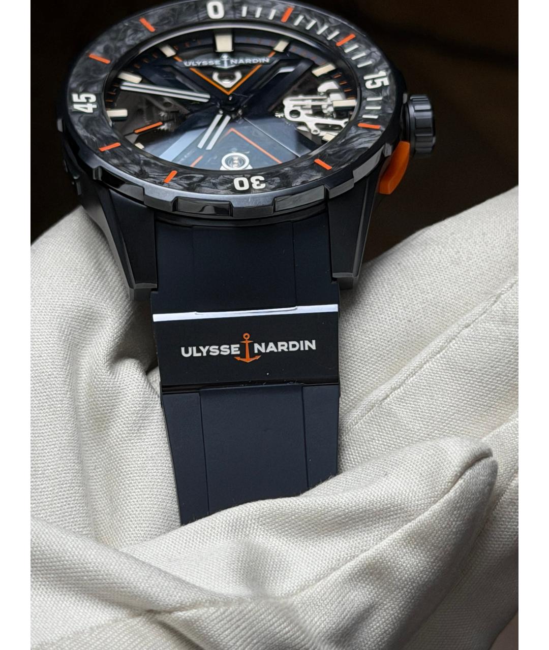 Ulysse Nardin Темно-синие титановые часы, фото 6