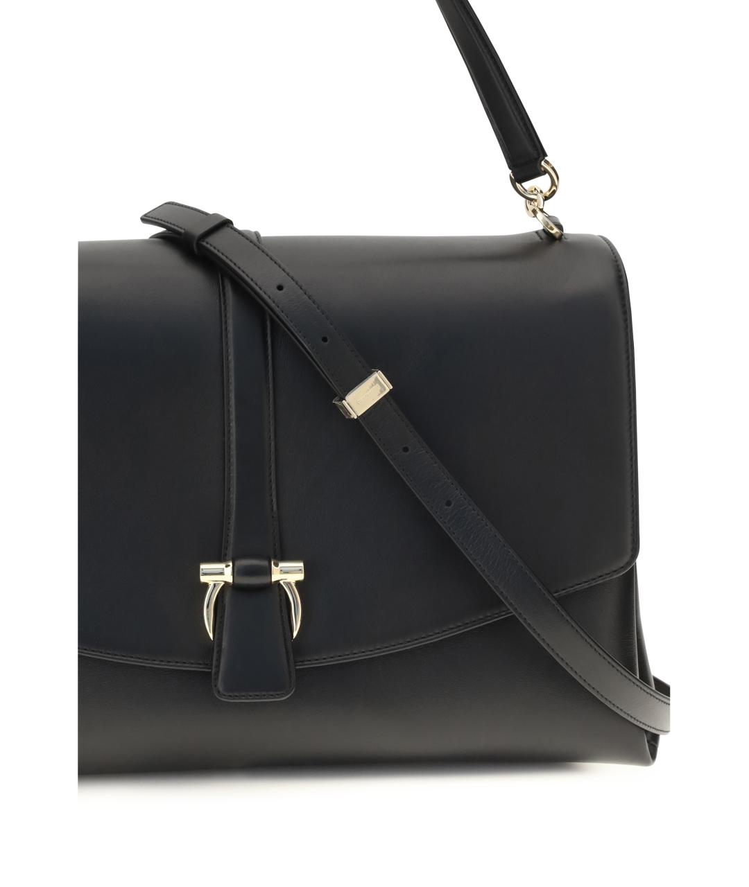 FERRAGAMO Черная кожаная сумка через плечо, фото 4