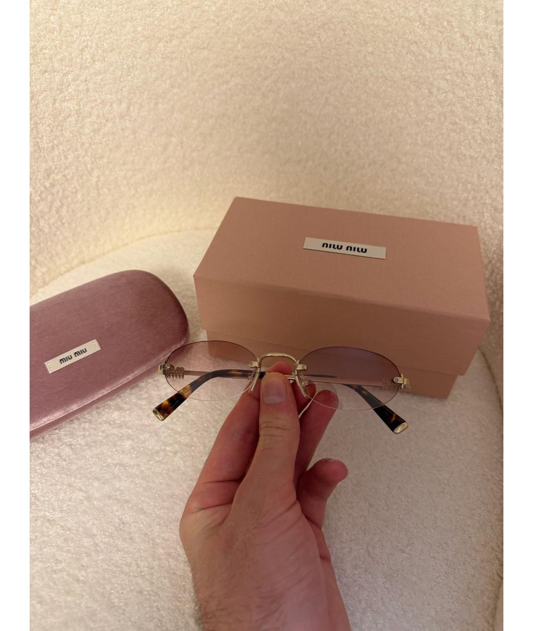 MIU MIU Розовые металлические солнцезащитные очки, фото 3