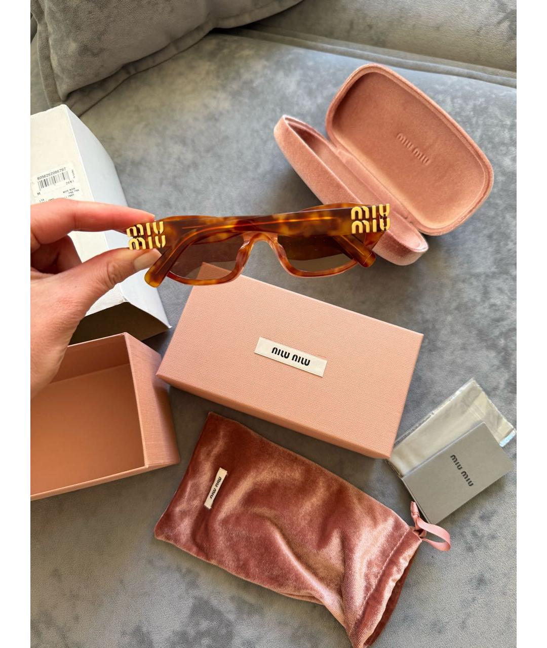 MIU MIU Коричневые пластиковые солнцезащитные очки, фото 3