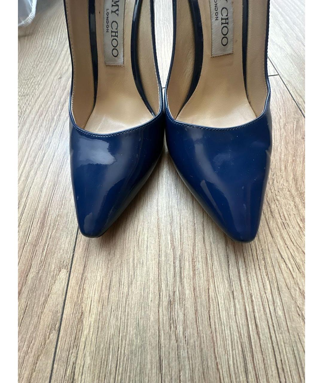 JIMMY CHOO Темно-синие туфли из лакированной кожи, фото 3