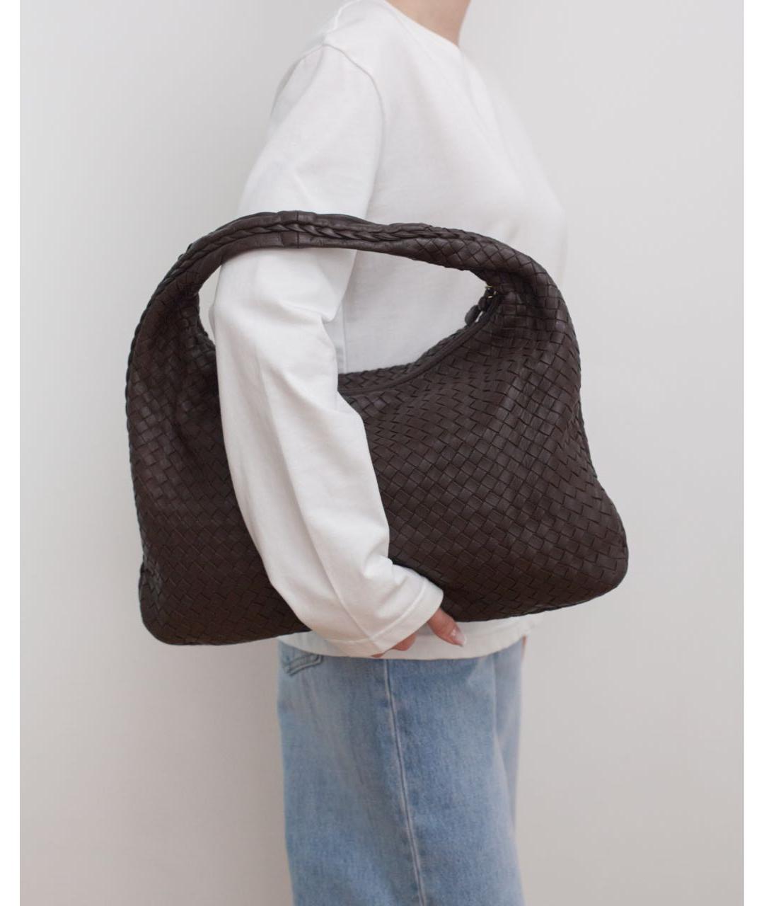 BOTTEGA VENETA Коричневая кожаная сумка с короткими ручками, фото 3