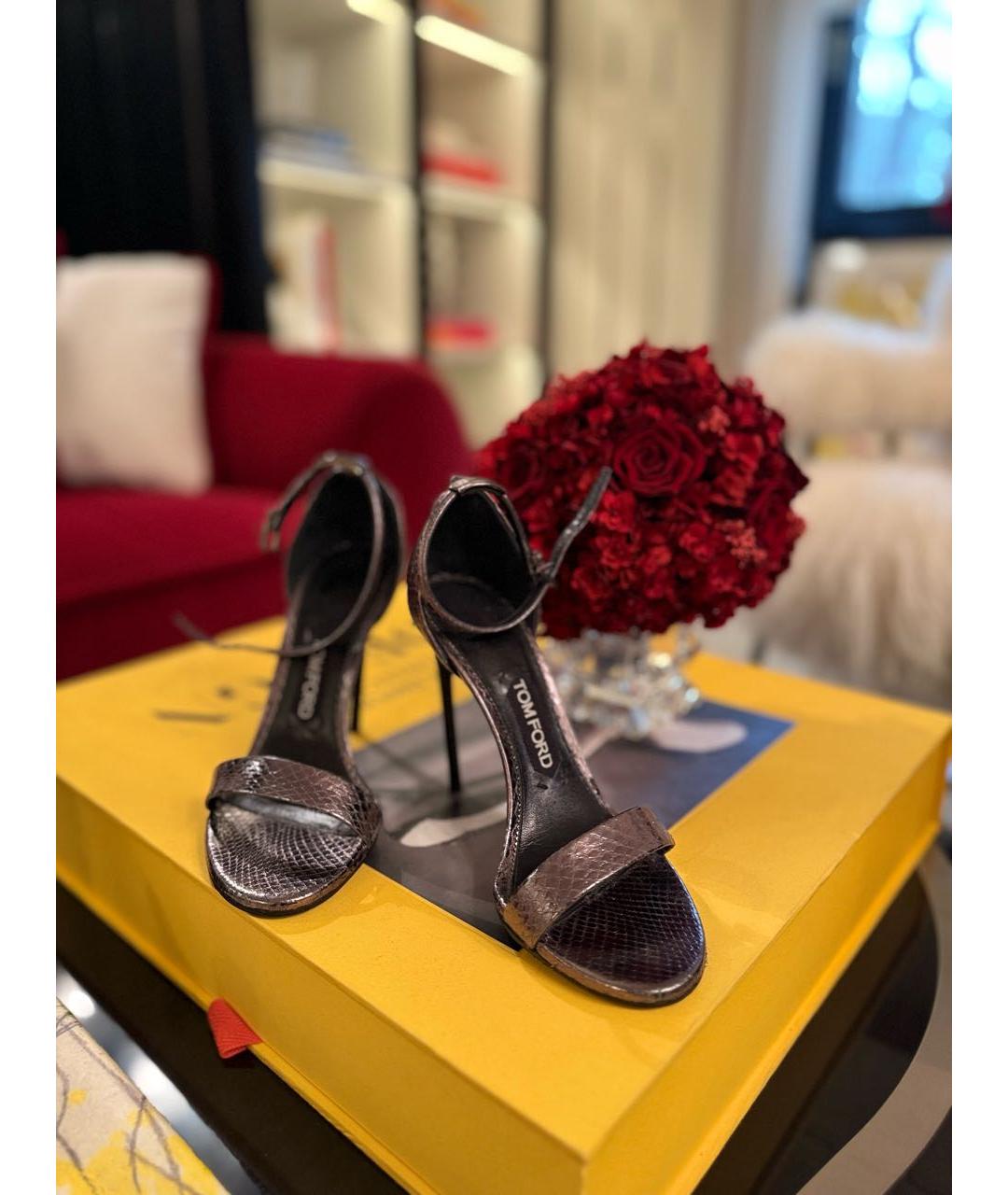 TOM FORD Фиолетовые босоножки из экзотической кожи, фото 2