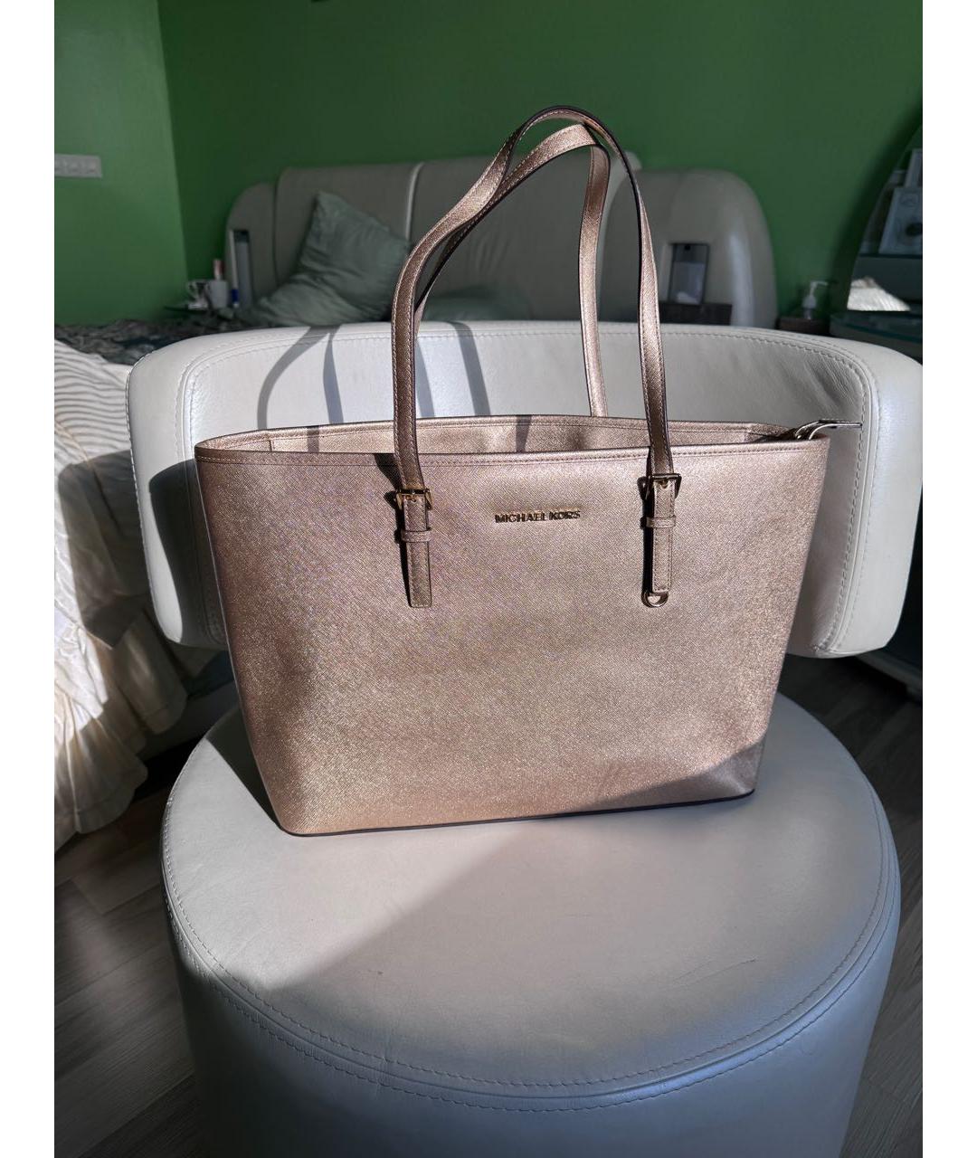 MICHAEL KORS Золотая сумка тоут из искусственной кожи, фото 5