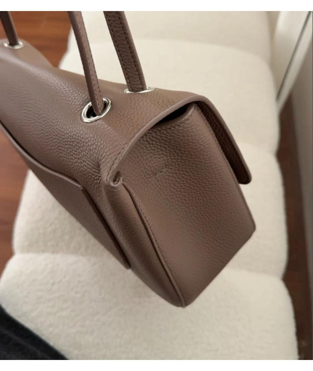 CHANEL Бежевая кожаная сумка через плечо, фото 5