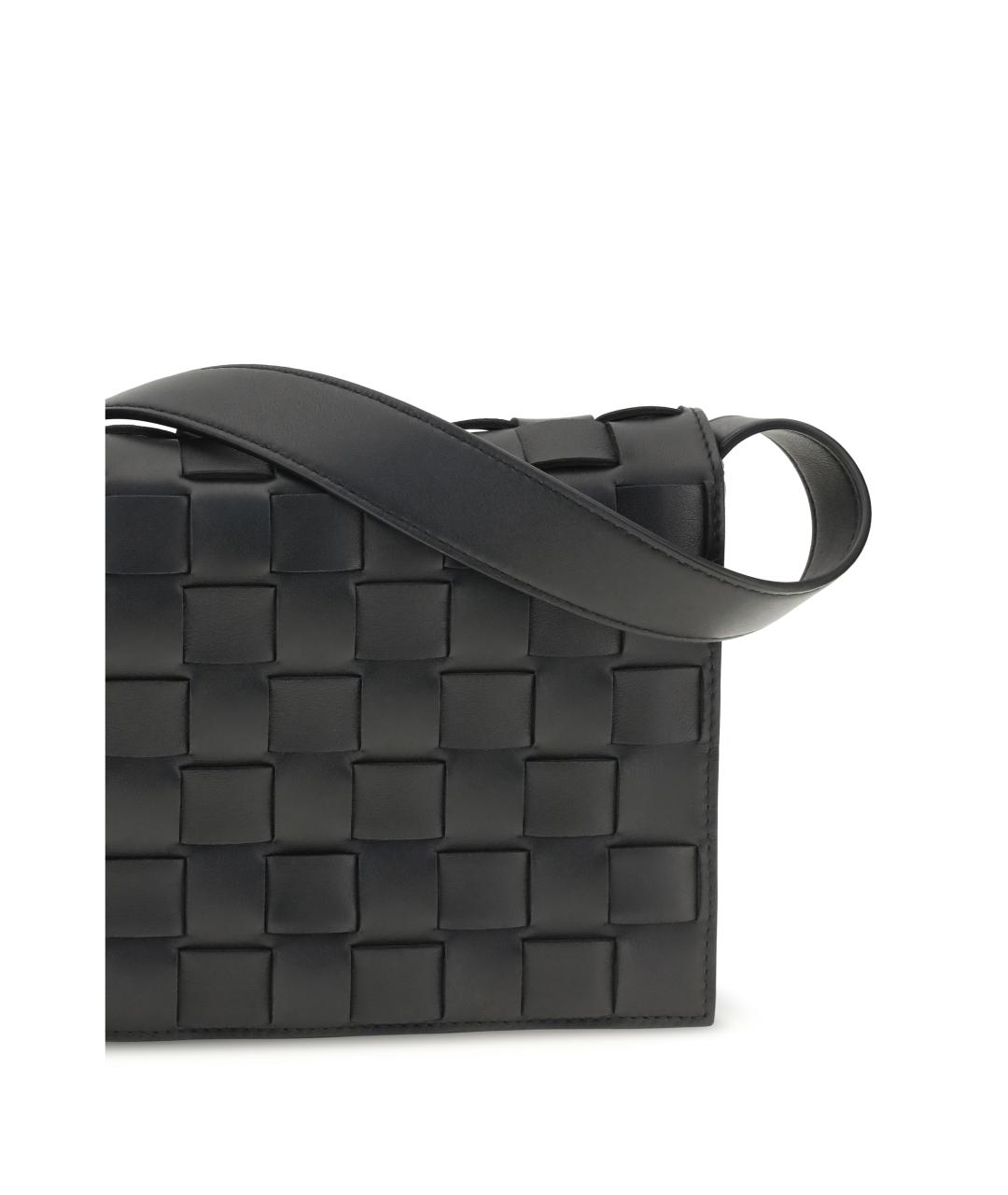 BOTTEGA VENETA Черная кожаная сумка на плечо, фото 4