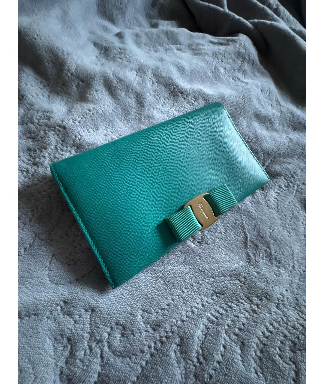 FERRAGAMO Бирюзовый кошелек, фото 2