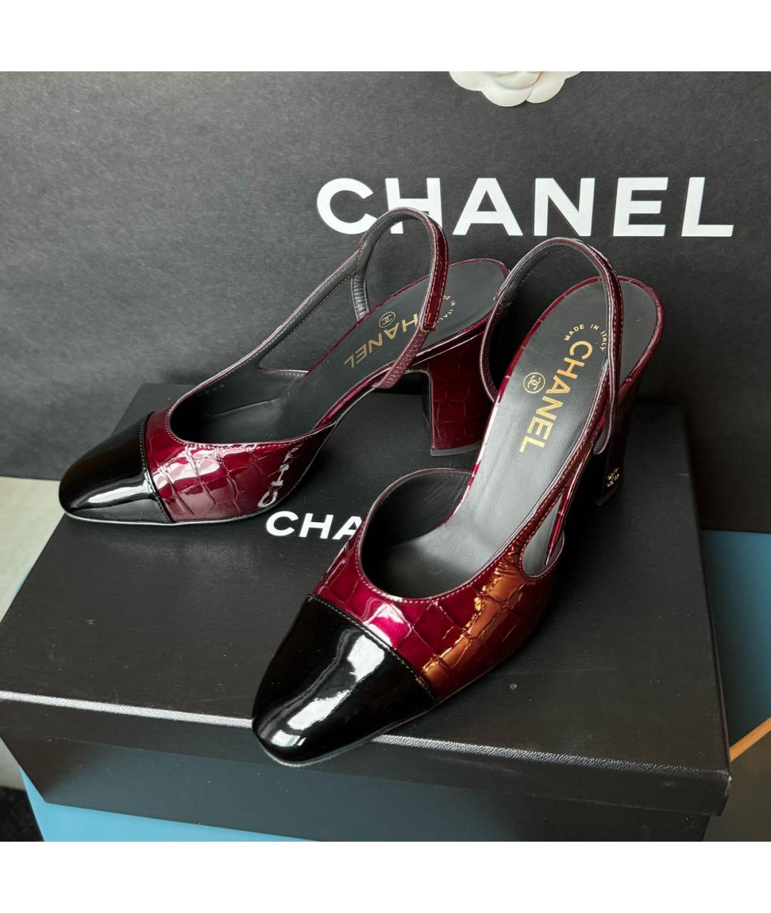 CHANEL Красные кожаные туфли, фото 2