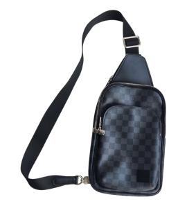 LOUIS VUITTON Сумка на плечо