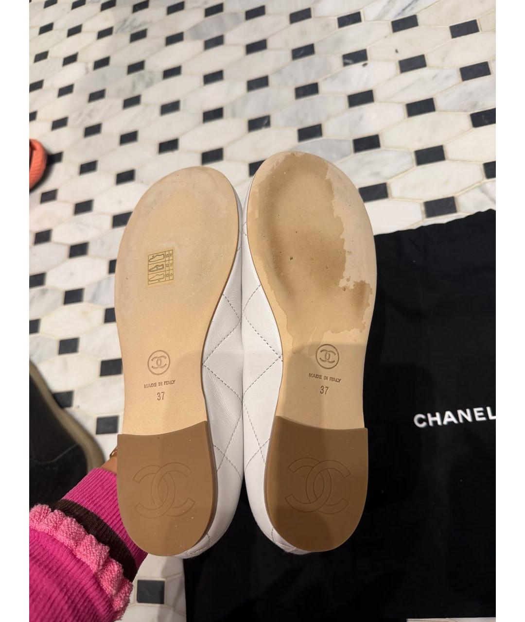 CHANEL Белые кожаные балетки, фото 4