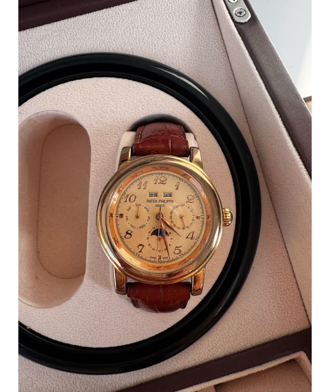 PATEK PHILIPPE Коричневые часы из желтого золота, фото 2