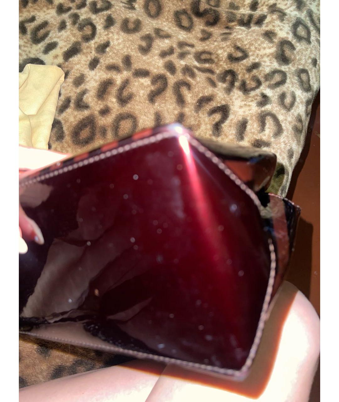 LOUIS VUITTON Бордовая сумка с короткими ручками из лакированной кожи, фото 7