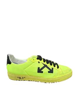 OFF-WHITE Низкие кроссовки / кеды