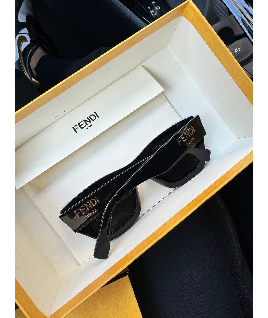 FENDI Черные пластиковые солнцезащитные очки, фото 4