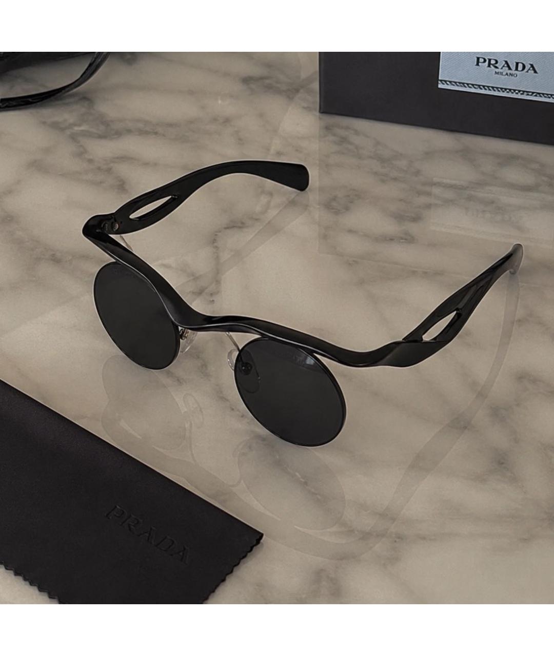 PRADA Черные пластиковые солнцезащитные очки, фото 7