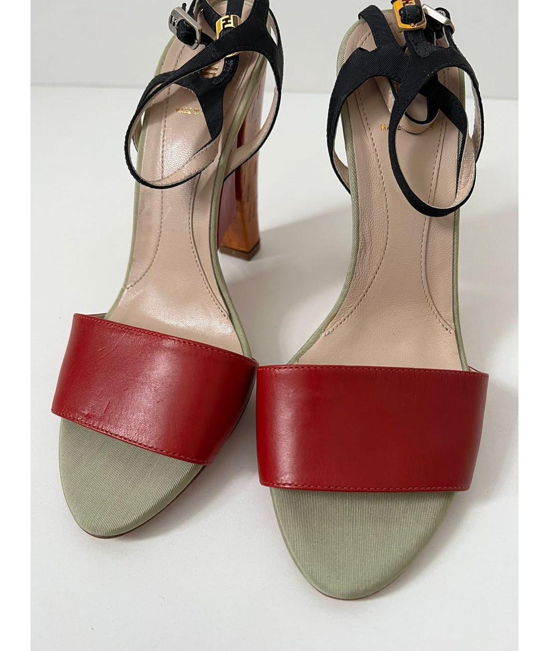 FENDI Кожаные босоножки, фото 3
