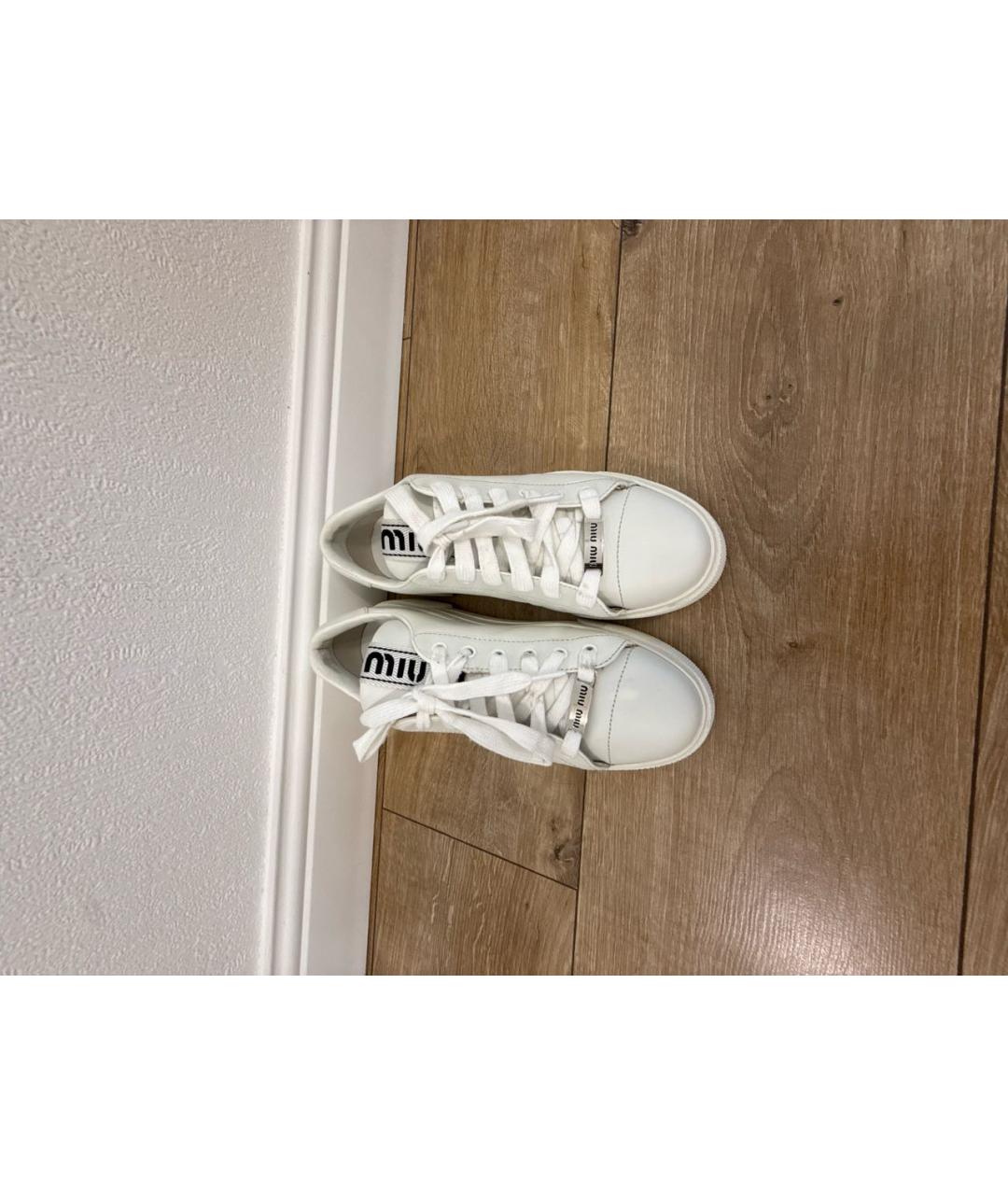 MIU MIU Белые кожаные кеды, фото 2