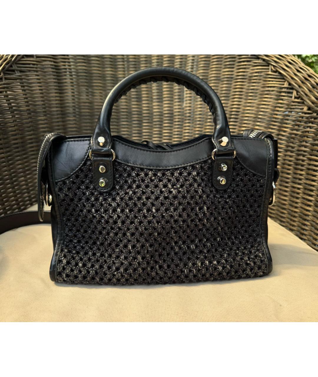 BALENCIAGA Черная кожаная сумка с короткими ручками, фото 3