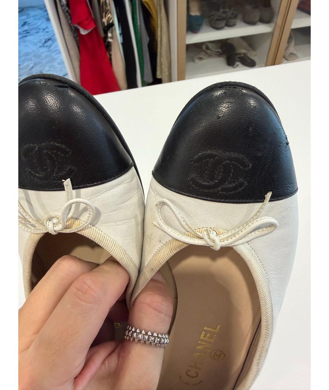 CHANEL Белые кожаные балетки, фото 5