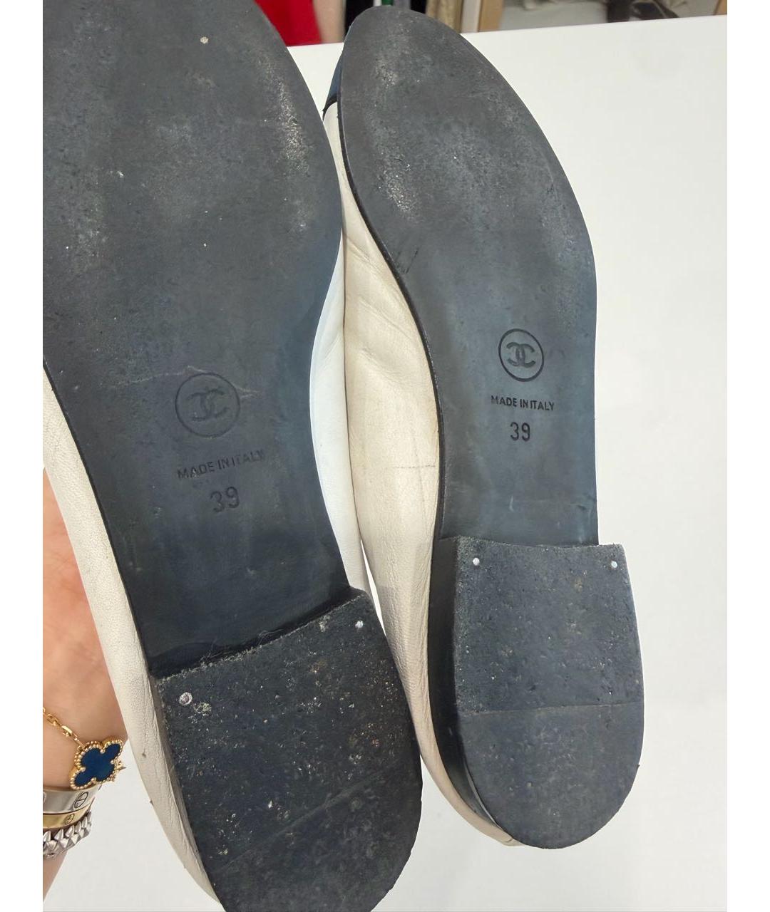 CHANEL Белые кожаные балетки, фото 4