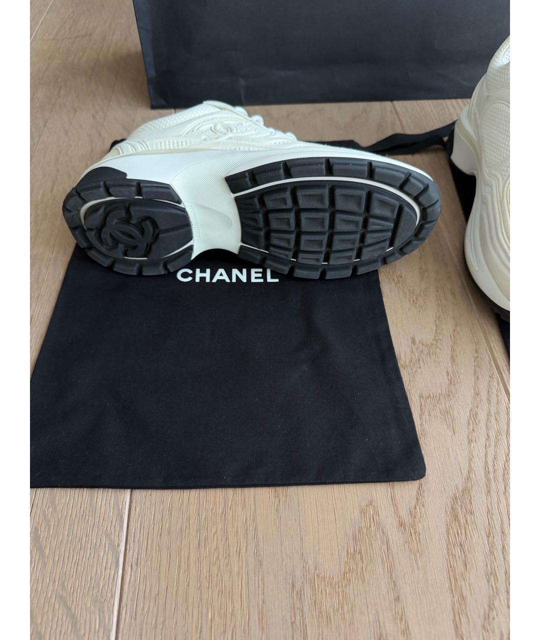 CHANEL Белые кроссовки, фото 6