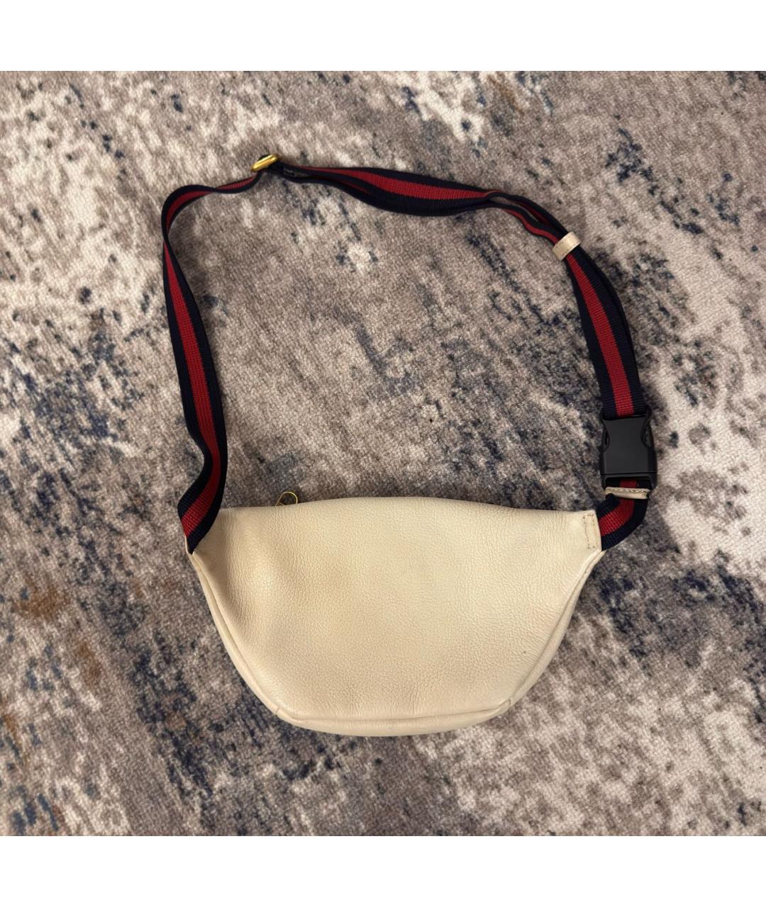 GUCCI Белая кожаная барсетка, фото 2
