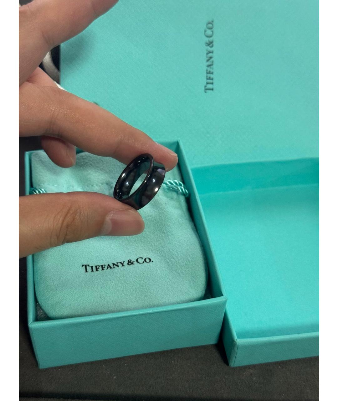 TIFFANY&CO Черное металлическое кольцо, фото 4