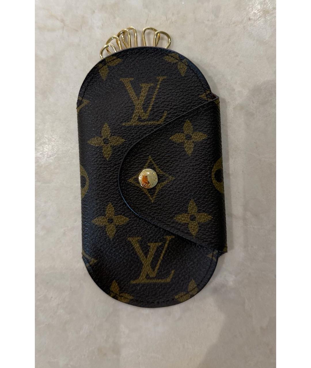 LOUIS VUITTON Коричневая ключница, фото 9